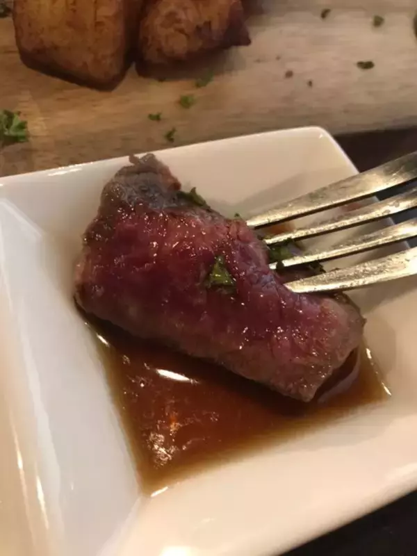 「【京都ランチ】祇園祭で沸く四条烏丸で手軽に国産牛ステーキを「お肉ビストロブロック」」の画像