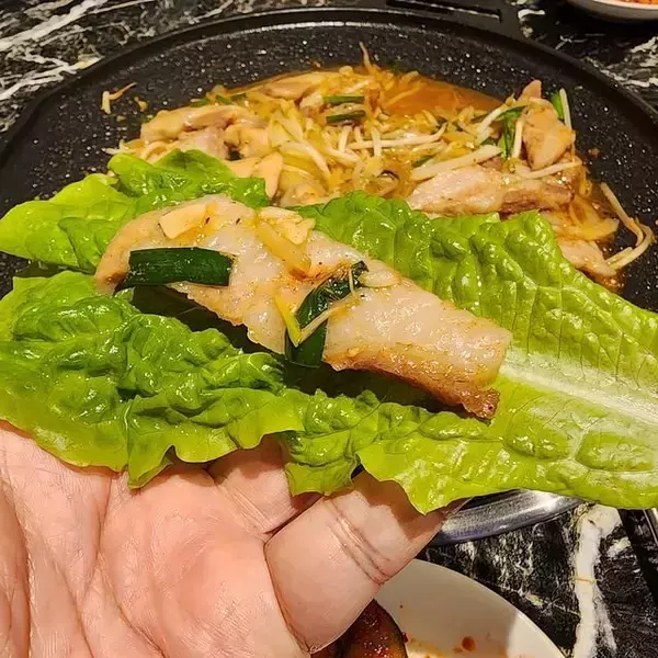 「京都駅から徒歩圏内　お手軽価格で使いやすい韓国料理店！「元祖 ちぢみの王様」」の画像