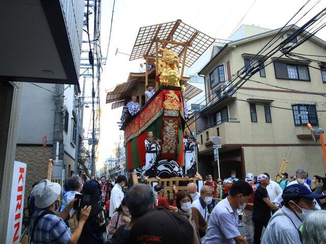 【祇園祭2022】長さ約4メートルの剣鉾、心地よい鈴の音が印象的な剣鉾奉納神事と曳き初め「大船鉾」