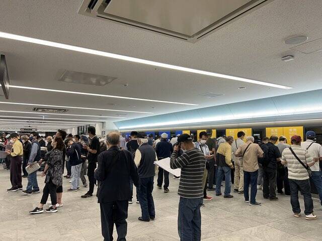 【京都競馬場】グランドオープンに東京スカパラも登場！ココが新しくなってますます充実☆