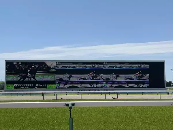 「【京都競馬場】グランドオープンに東京スカパラも登場！ココが新しくなってますます充実☆」の画像