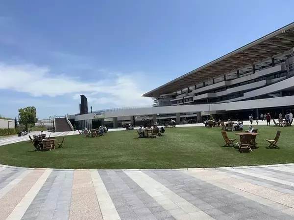 「【京都競馬場】グランドオープンに東京スカパラも登場！ココが新しくなってますます充実☆」の画像