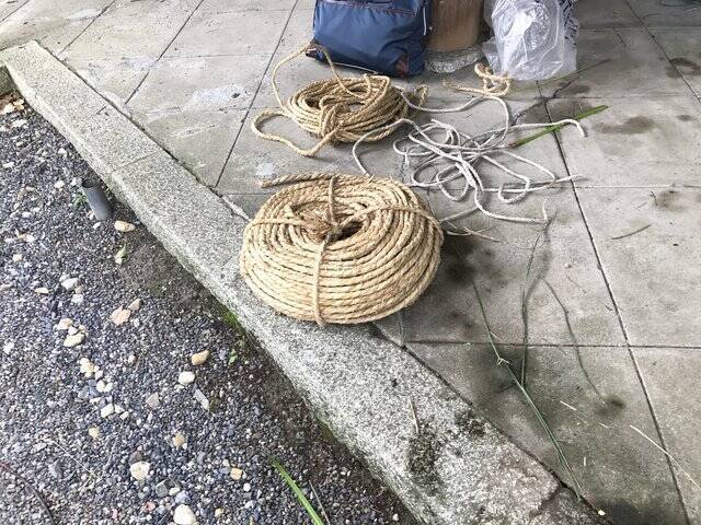 【京都ぶらり】珍しい夏越の祓『茅の輪』づくり風景も☆桜の名所「平野神社」
