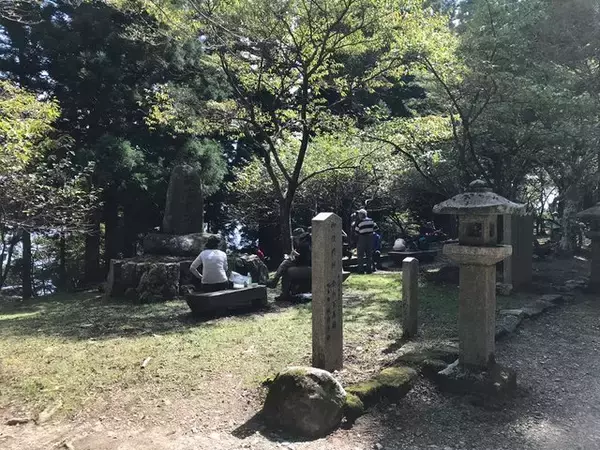 「【京都登山】『火廼要慎』のお札で有名な地元民御用達霊山！秋山風景存分に「愛宕神社」」の画像