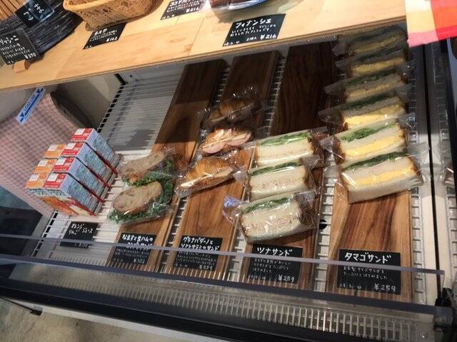 【京都パン】西陣の地元密着型人気ベーカリー☆暮らしに寄り添う「アカネBAKERY」