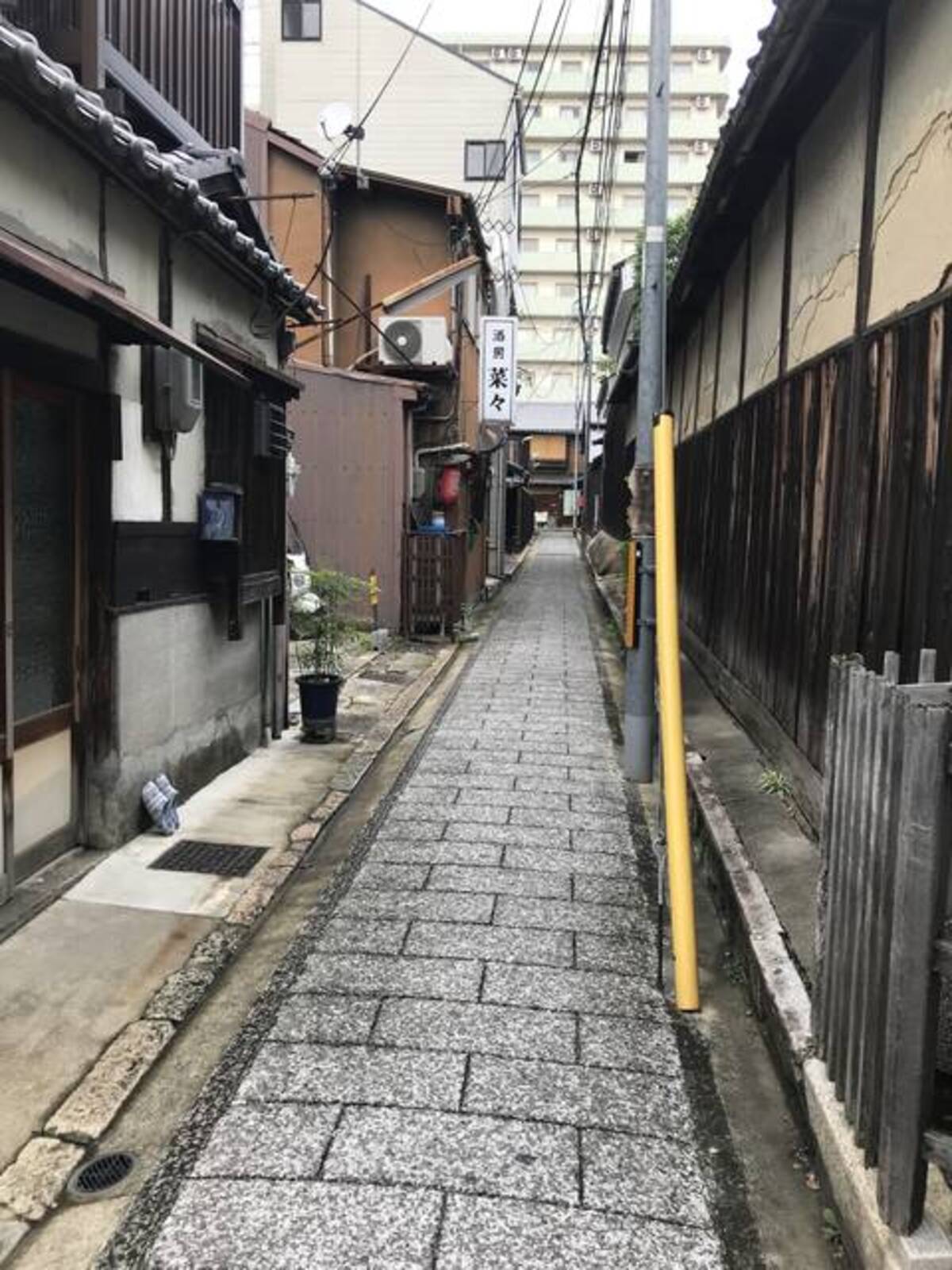 神社仏閣めぐり 京都にもあった 晒し首になった平将門の霊を供養する地 膏薬辻子 京都神田明神 19年8月28日 エキサイトニュース