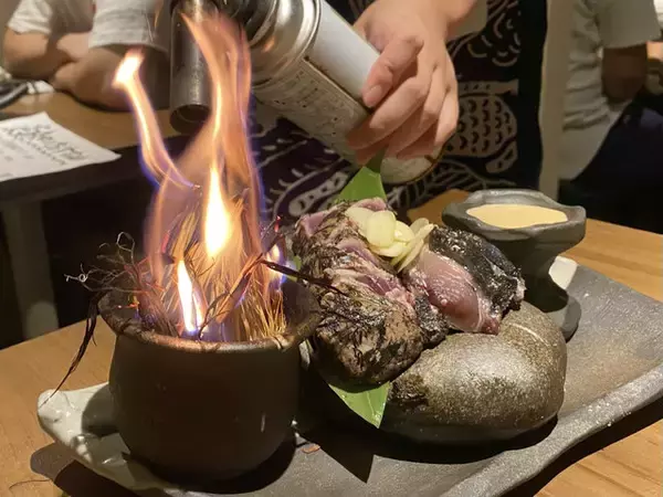 「【京都居酒屋】高知名物を堪能！藁焼き鰹の塩タタキは驚きのうまさ！『炉端焼 高知』」の画像