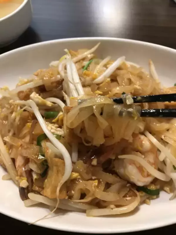 「【京都ランチ】本場タイ食材を日本人向けアレンジで人気☆創作タイ料理「パッタイ」」の画像