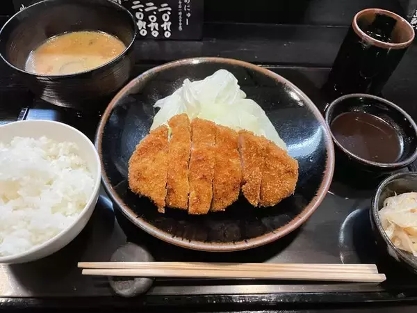 「京都を代表する"とんかつ"の名店！食べログ百名店にも「とんかつ山本」」の画像