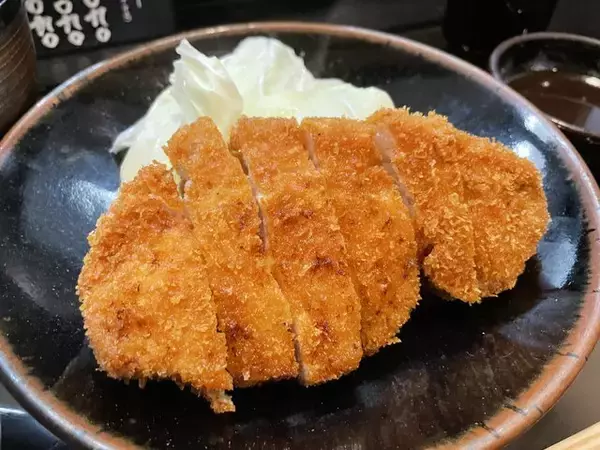 「京都を代表する"とんかつ"の名店！食べログ百名店にも「とんかつ山本」」の画像