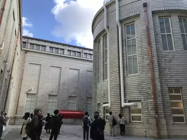 「【速報】生まれ変わった『京都市京セラ美術館』を徹底解剖！リニューアルオープン直前の内覧☆」の画像