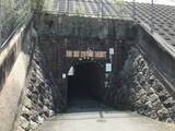 「【京都心霊スポット】知る人ぞ知る恐怖スポット！墓場に囲まれたレンガ造りの中に観音様？「厨子奥トンネル」」の画像4