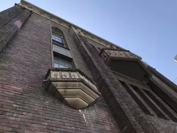 「【京都建物】圧倒的存在感の昭和モダニズム建築「京都府立医科大学旧図書館」」の画像