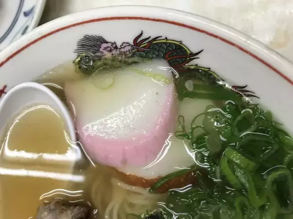 「【京都ランチめぐり】全メニュー1000円以下で中華そば必食！行列人気店「力餅食堂柿仲」」の画像