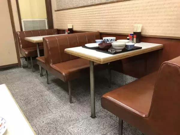 「【京都ランチめぐり】全メニュー1000円以下で中華そば必食！行列人気店「力餅食堂柿仲」」の画像