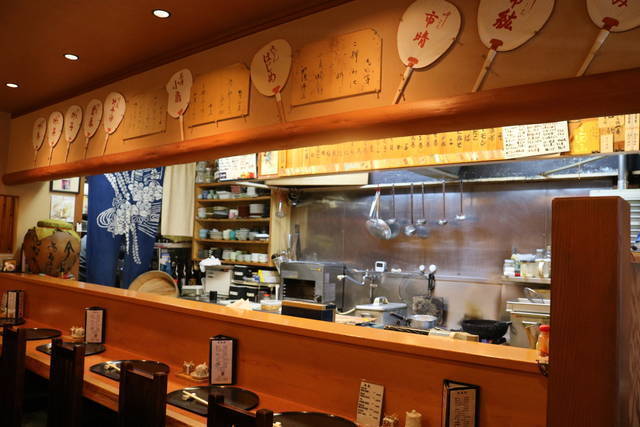 【京都・祇園】2000円でお釣りのくるコスパ最高の寿司・割烹ランチ『やまびこ』