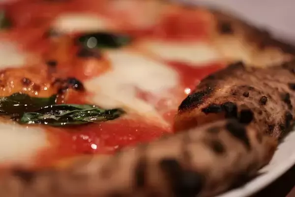 「嵐山の邸宅仕様で絶品ピッツァをどうぞ☆レストラン「PIZZERIA 儘（MAMA）」オープン！【嵐山】」の画像