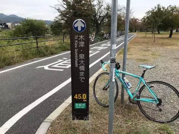 「【京都ポタリング】自転車で秋の名所めぐり！桂川ＣＲで紅葉スポット嵐山～松尾大社～石清水八幡宮」の画像