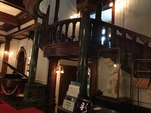 【京都カフェめぐり】円山公園内の100年余の歴史ある明治建築の洋館でティータイム！貴婦人気分の優雅な空間☆「長楽館」