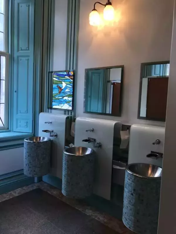 「【京都カフェめぐり】円山公園内の100年余の歴史ある明治建築の洋館でティータイム！貴婦人気分の優雅な空間☆「長楽館」」の画像