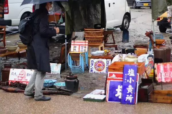 「ヒットの予感！？毎月開催「平安蚤の市」の第１回目が開催されました！【京都・岡崎公園】」の画像