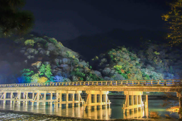 【京都冬の風物詩】冬期限定のライトアップ！新企画が加わり更に幻想的に「嵐山花灯路2019」