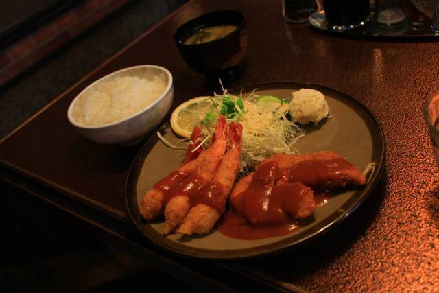 京都ランチ 人気の老舗洋食屋さん 美味しいとんかつと豚天もおすすめ とんかつマルミ 円町ランチ 19年11月1日 エキサイトニュース