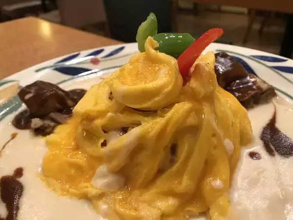 「パッと華やか！目にも美味しいトルネードオムライス「MOLETTO（モレット）」【京都伊勢丹】」の画像