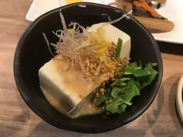 「【京都ランチめぐり】新店☆京都食材のおばんざいビュッフェ付で900円から！オフィス街のコスパ最強ランチ「京都ことこと」」の画像