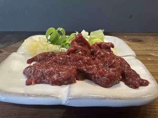 「【京都新店】昼飲みもできるマグロと和牛専門のレトロ酒場！希少部位も楽しめる「とよ田」」の画像