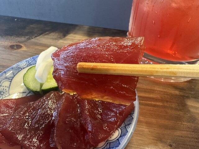 【京都新店】昼飲みもできるマグロと和牛専門のレトロ酒場！希少部位も楽しめる「とよ田」