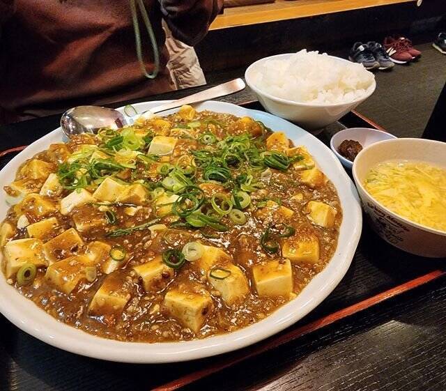 【京都 八幡】地元民も並ぶ穴場の町中華！大満足のコスパ「都飯店 男山本店」