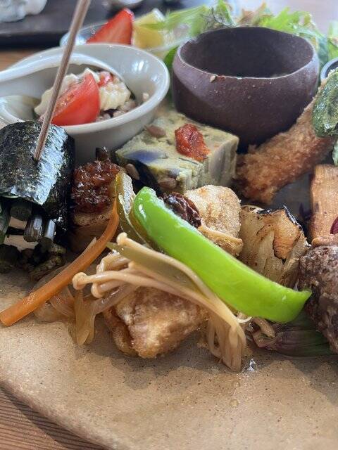 【京都ランチ】野菜たっぷり！カラダ喜ぶヴィーガン料理『菜食光兎舍』