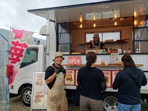 【京都・西京区】音楽会に現れた行列のキッチンカー　店主が胸に燻らせる“テキサスの夢”