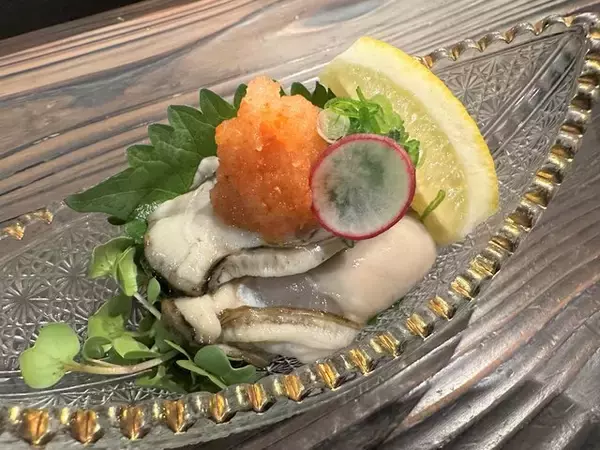 「【京都立ち飲み】ハイレベルのお料理と豊富な日本酒ラインナップ！「ぽんしゅや三徳六味 四条烏丸店」」の画像