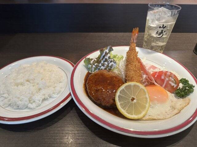 【京都洋食ランチ】蒸溜所見学やハイキングの際に寄りたい町の洋食店「ヒロ」
