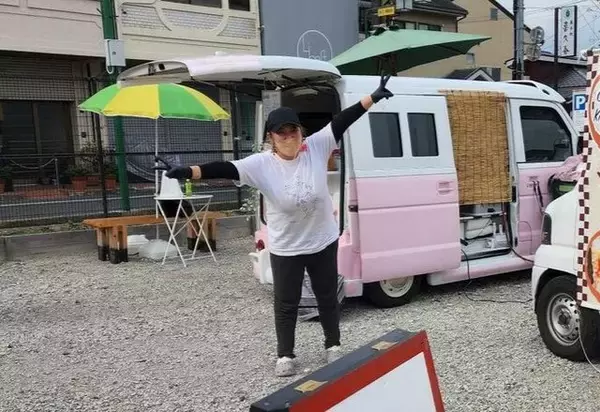 「【京都長岡京】今なぜ人気？キッチンカーが集まる商店街のコミュニティー広場が面白い！」の画像