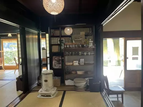 「【京都美山】築250年 かやぶき民家で食べる焼き立て石窯ピザ『さかや pizza cafe』」の画像