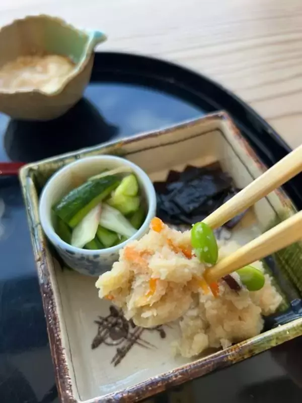 「【京都ランチ】老舗『半兵衛麩』生麩＆湯葉丼の絶景ロケーションカフェ「ふふふあん」」の画像
