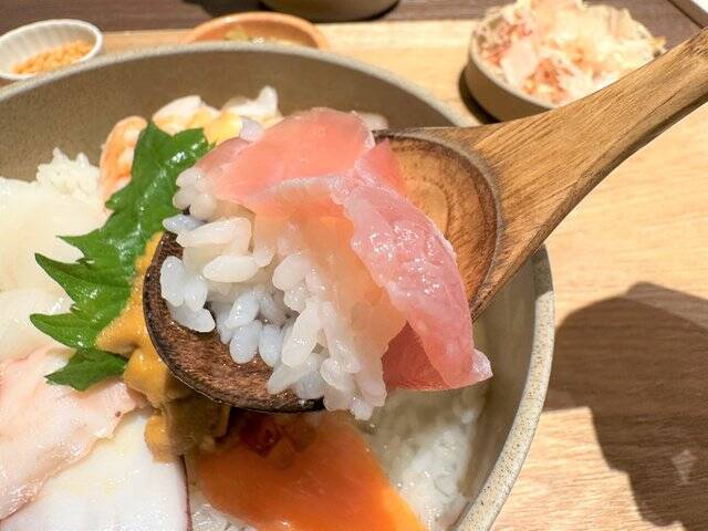 【京都和食ランチ】老舗魚屋が手掛ける”京だし茶漬け”専門店「京都おぶや」【京都駅】