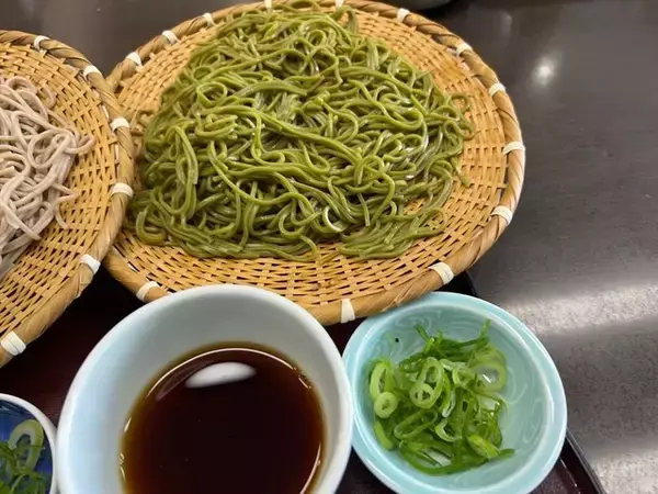 「【京都ランチ】石臼挽き国産十割＆宇治抹茶の食べ比べ蕎麦は増量無料☆和食店「閑清居」」の画像