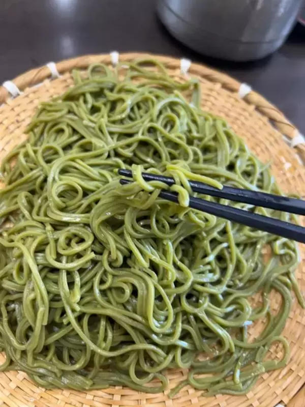 「【京都ランチ】石臼挽き国産十割＆宇治抹茶の食べ比べ蕎麦は増量無料☆和食店「閑清居」」の画像