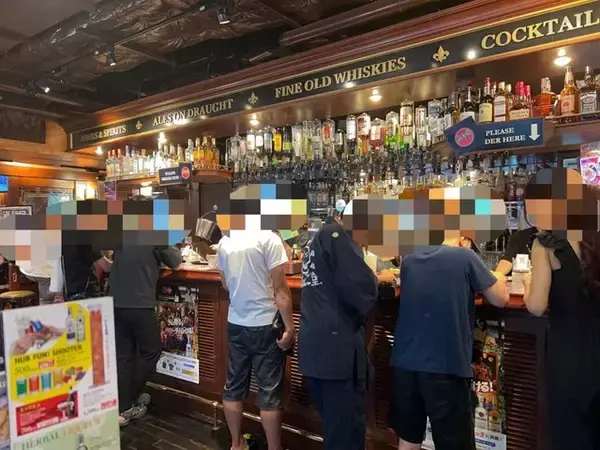 「【京都居酒屋】京都駅前ヨドバシの好立地☆スポーツ観戦もできる英国風パブ「HUB京都」」の画像