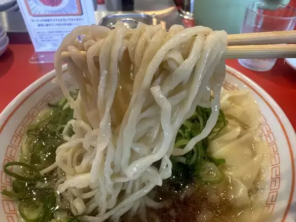 「【京都ラーメン】ニュータイプの背脂醤油ラーメン！人気店の姉妹店は西京区に「スタメン」」の画像