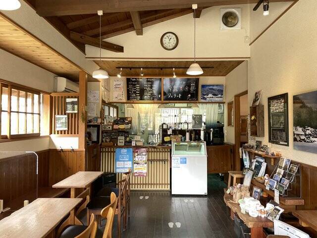 かやぶきの里『美山町』にたたずむプリンが美味しい小さなカフェ「美卵（みらん）」