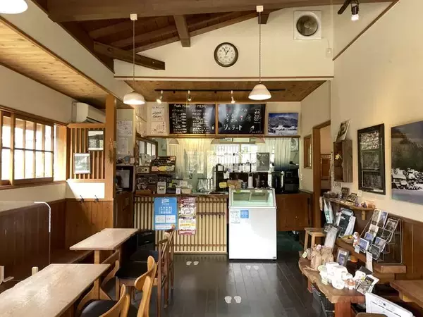 「かやぶきの里『美山町』にたたずむプリンが美味しい小さなカフェ「美卵（みらん）」」の画像