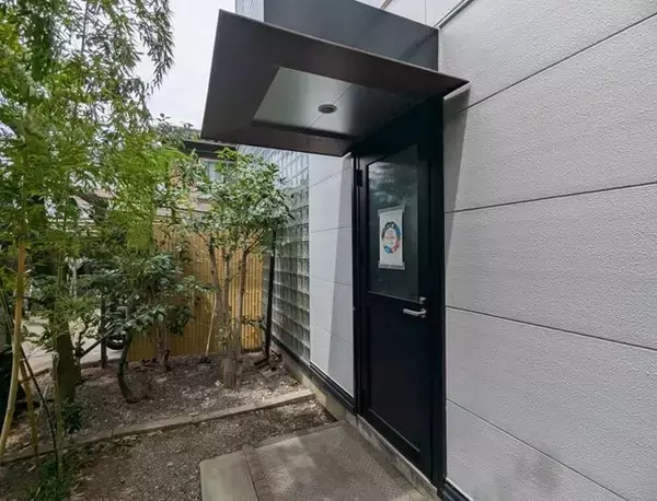 「【京都銘菓】茶道裏千家お好み菓子「ふのやき」をスリル満点の裏口潜入で購入」の画像