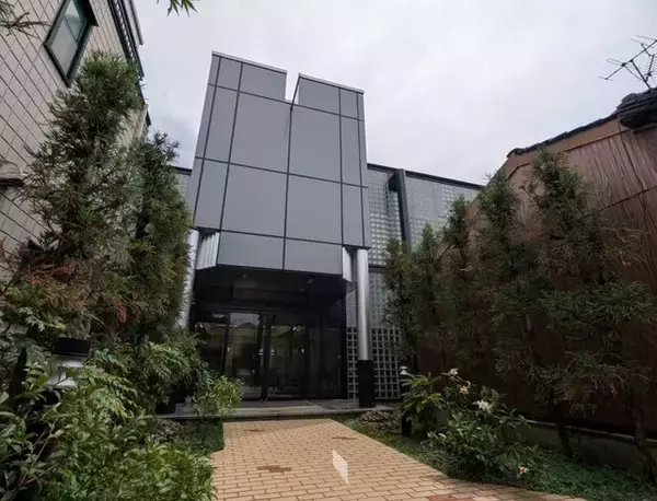 「【京都銘菓】茶道裏千家お好み菓子「ふのやき」をスリル満点の裏口潜入で購入」の画像