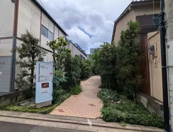 「【京都銘菓】茶道裏千家お好み菓子「ふのやき」をスリル満点の裏口潜入で購入」の画像