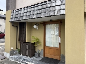 【京都】突然の閉店…行列絶えぬ人気うどん店、ミシュランにも掲載「饂飩店よこやま」